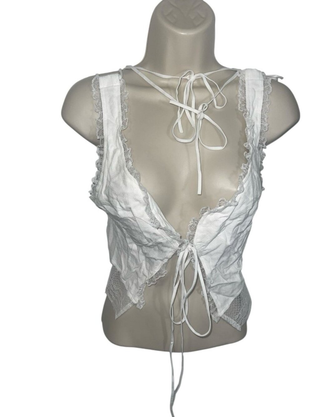 Commense Women's XS Fly Away Fairytale Lace Trim Crop Cami Top in WHITE